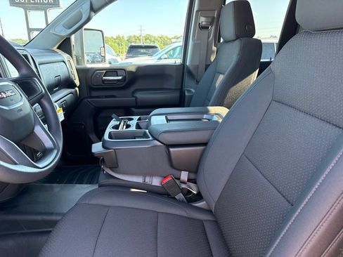 New 2026 GMC Sierra 2500 Pro AWD/4WD image 5