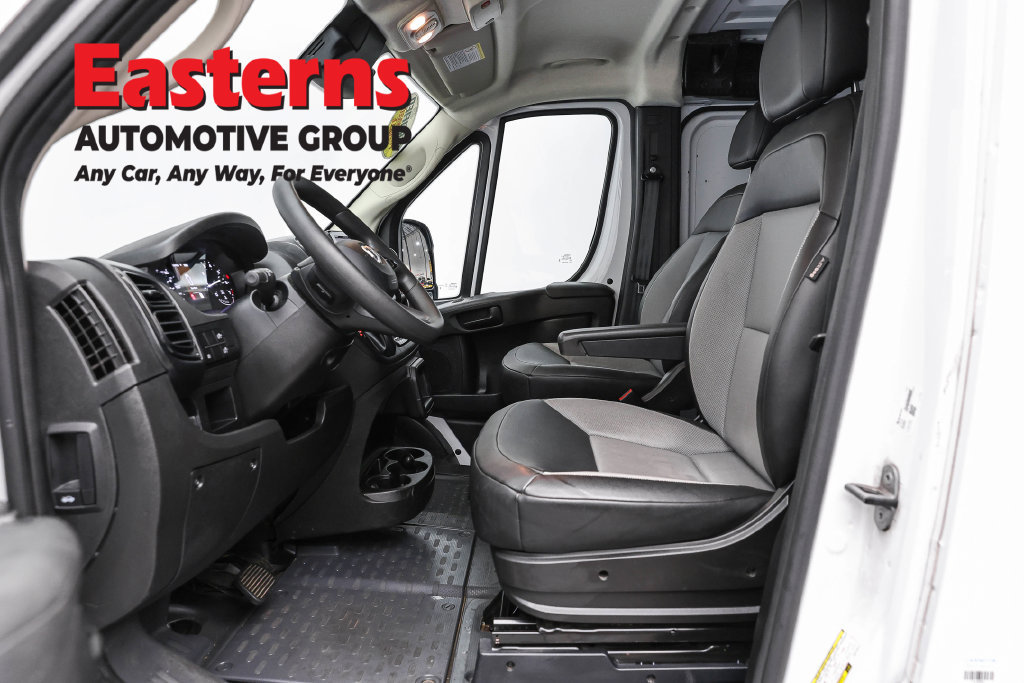 Used 2025 RAM ProMaster 2500 w/ Convenience Group FWD image 15