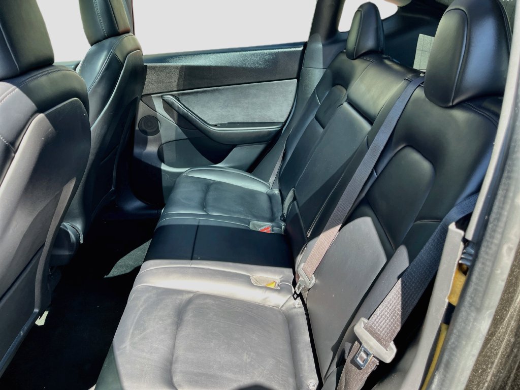 Used 2021 Tesla Model Y 2WD image 24