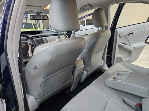 Used 2012 Toyota Prius V Three image 61