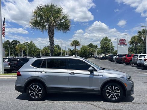 Used 2024 Volkswagen Tiguan S FWD image 11