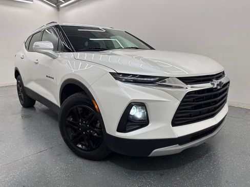 Used 2022 Chevrolet Blazer LT FWD image 3