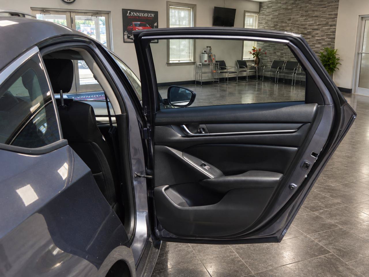 Used 2019 Honda Accord LX image 17