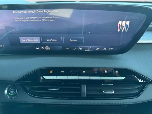 New 2026 Buick Enclave Sport Touring w/ Super Cruise Package FWD image 32