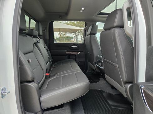 Certified 2022 Chevrolet Silverado 2500 LTZ w/ LTZ Plus Package image 28