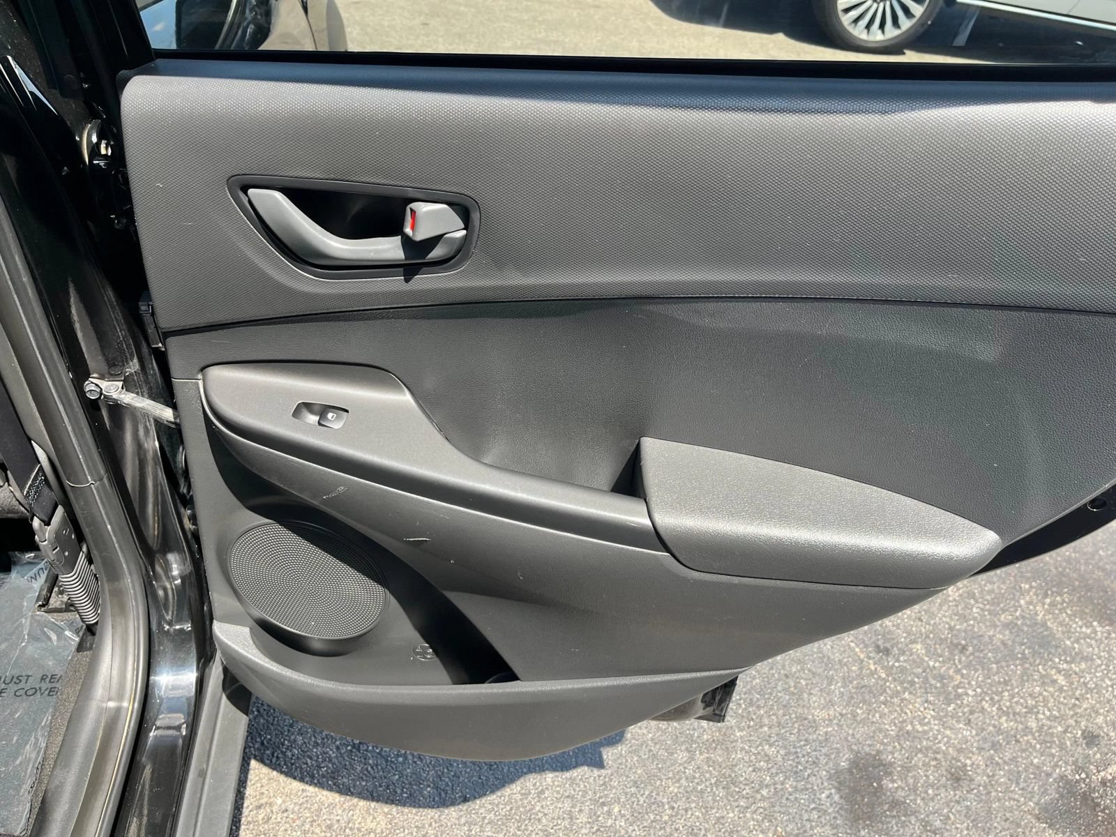 Used 2021 Hyundai Kona SEL Plus w/ Cargo Package FWD image 41