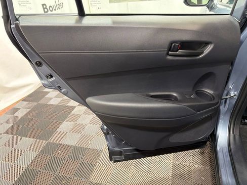 Used 2025 Toyota Corolla Cross AWD Hybrid image 17