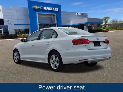 Used 2013 Volkswagen Jetta TDI image 6