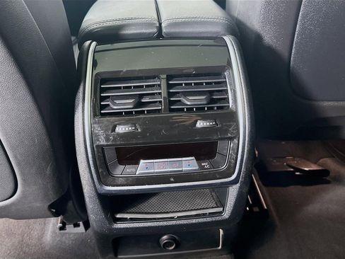 Used 2022 BMW X5 xDrive40i w/ Premium Package image 34