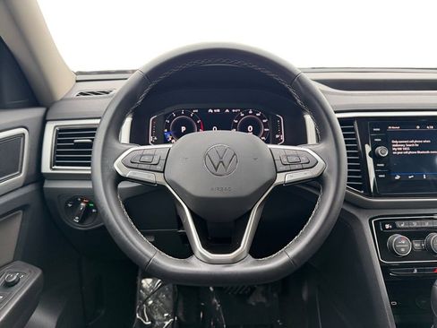 Used 2022 Volkswagen Atlas SE image 12