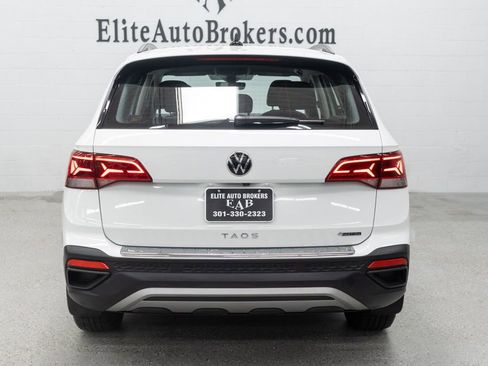 Used 2024 Volkswagen Taos S w/ Taos Adventure Package image 4