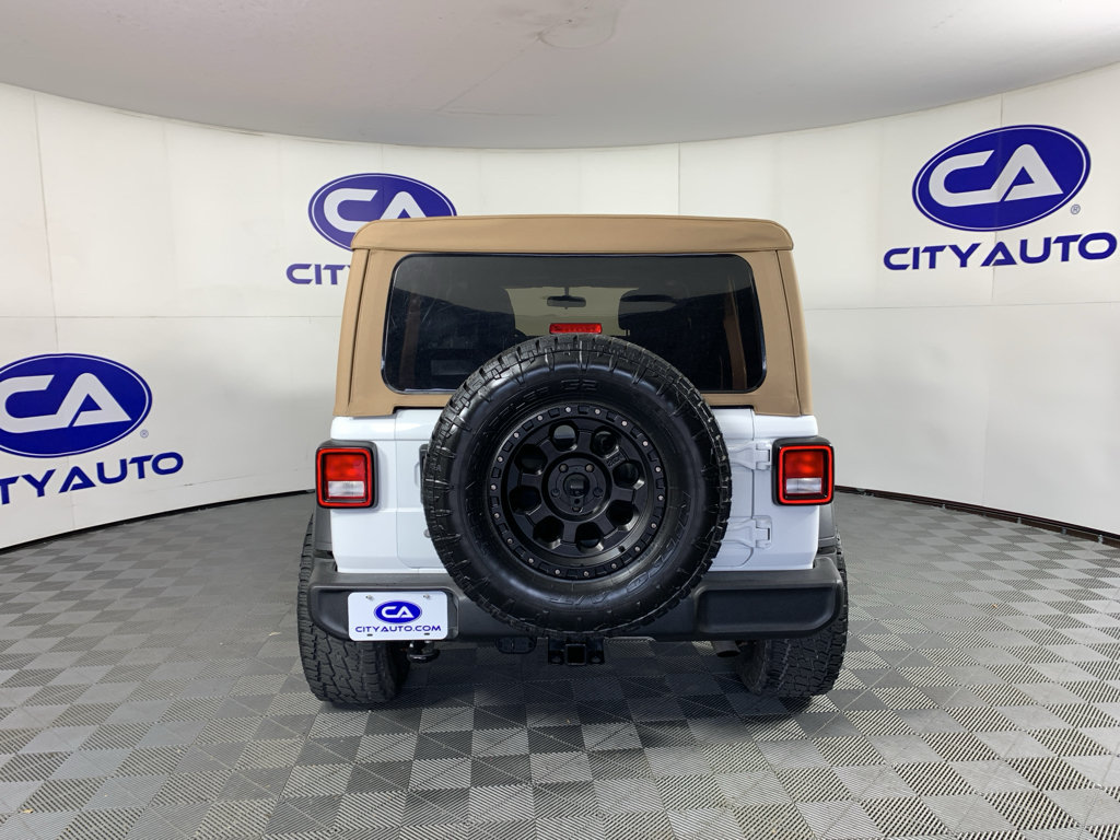 Used 2018 Jeep Wrangler Unlimited Sport S AWD/4WD image 4