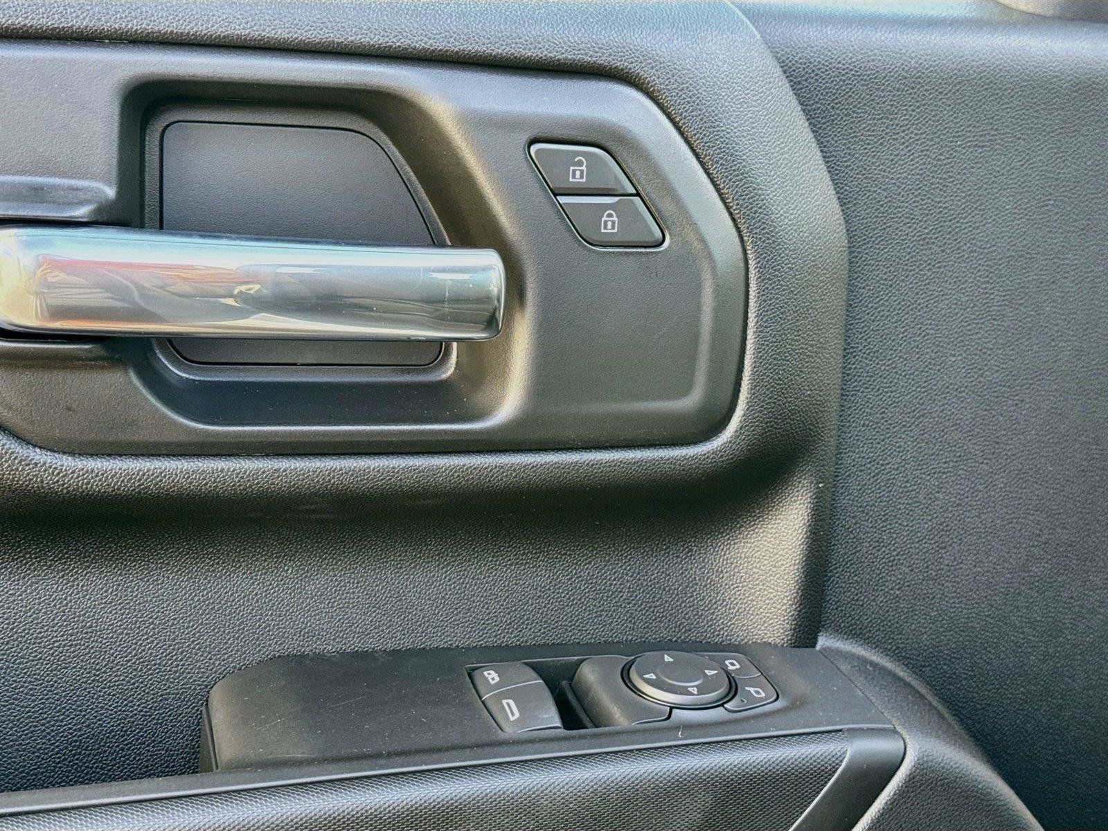 New 2026 GMC Sierra 3500 Pro w/ Convenience Package AWD/4WD image 10