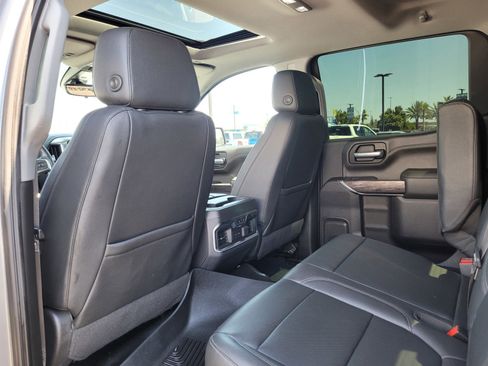 Used 2021 Chevrolet Silverado 1500 LTZ w/ LTZ Premium Package AWD/4WD image 13