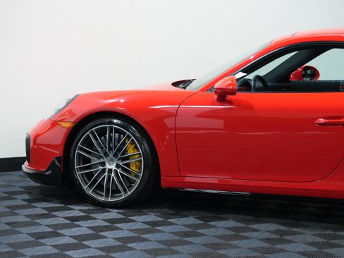 Used 2019 Porsche 911 Turbo S AWD/4WD image 19