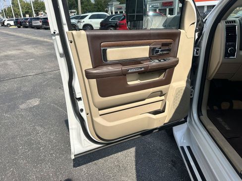 Used 2018 RAM 3500 Laramie AWD/4WD image 40