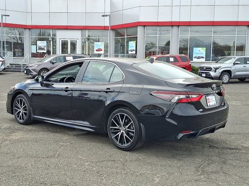 Certified 2024 Toyota Camry SE w/ Cold Weather Package image 5