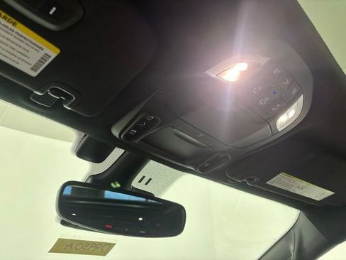 Used 2021 Chrysler Pacifica Pinnacle AWD/4WD image 22