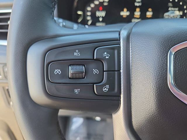 Used 2024 GMC Yukon Denali AWD/4WD image 21