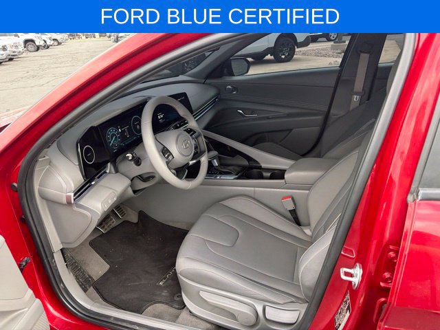 Used 2026 Hyundai Elantra SEL w/ Cargo Package FWD image 20