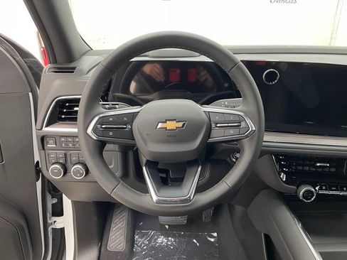 New 2026 Chevrolet Suburban LS image 11