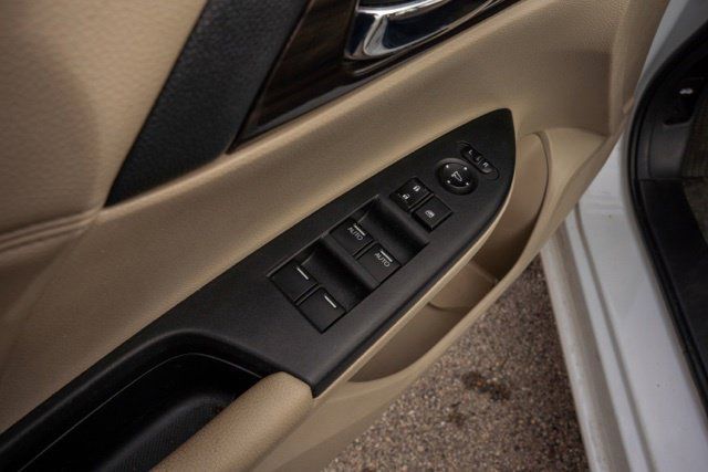 Used 2016 Honda Accord EX-L image 16