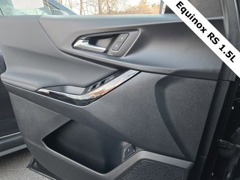 Used 2025 Chevrolet Equinox RS image 20