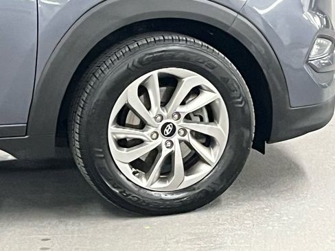 Used 2018 Hyundai Tucson SEL image 33