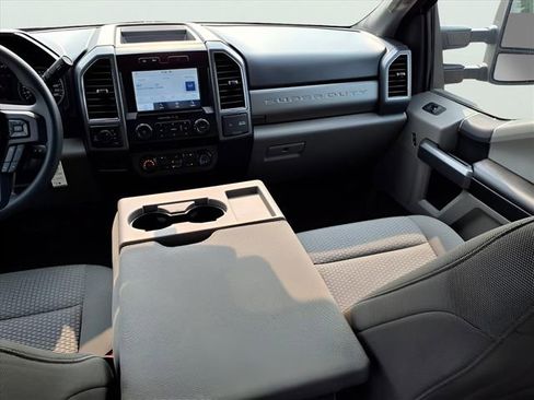 Used 2022 Ford F350 XLT image 16