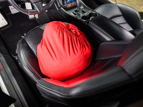 Used 2015 Maserati GranTurismo MC image 44