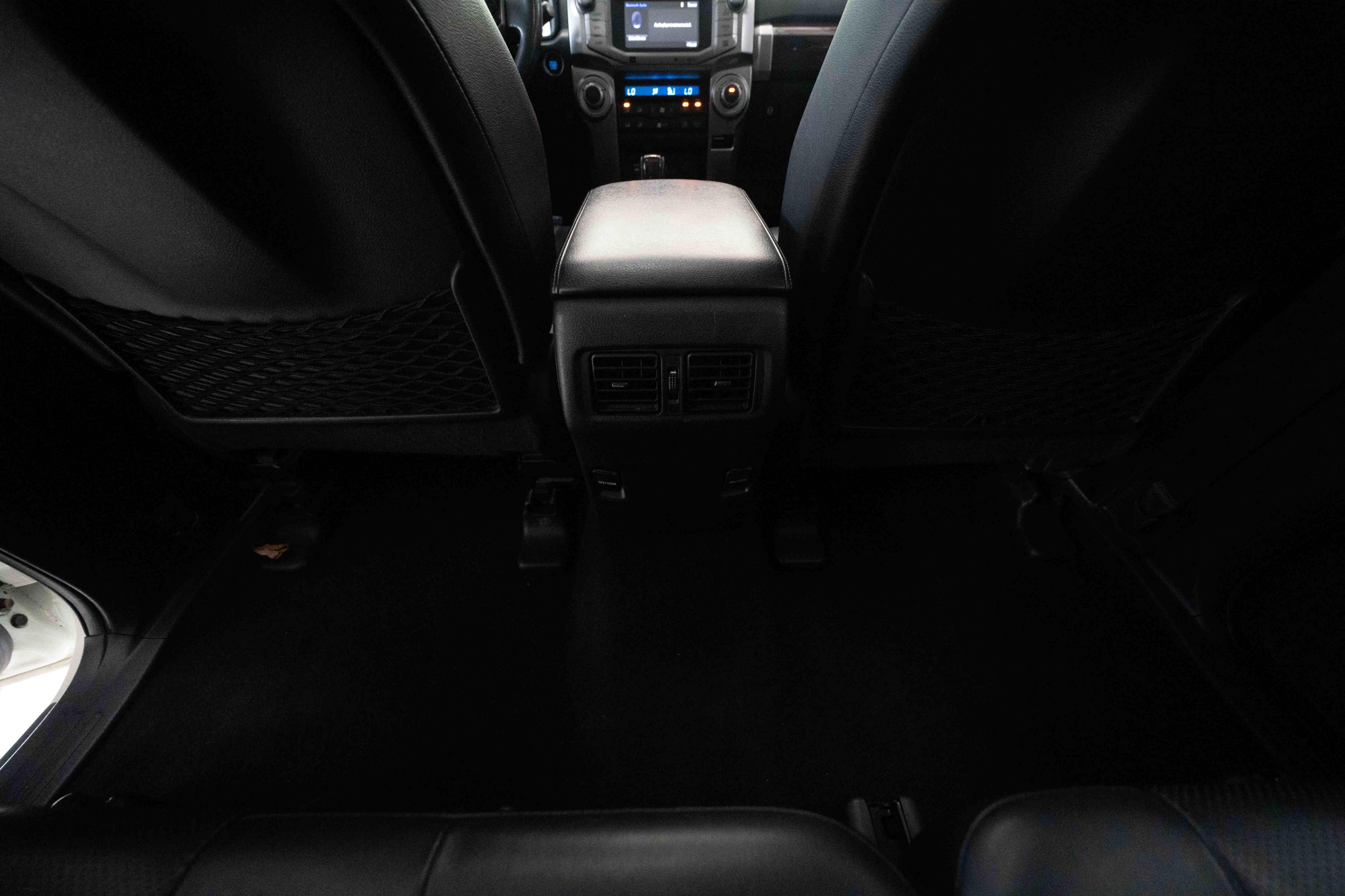 Used 2015 Toyota 4Runner Limited AWD/4WD image 22