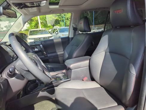 Used 2020 Toyota 4Runner TRD Off-Road Premium w/ Moonroof Package AWD/4WD image 22