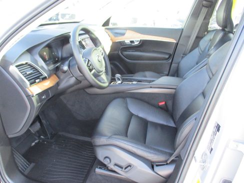 Certified 2023 Volvo XC90 B6 Plus w/ Protection Package Premier image 11