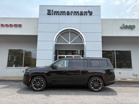 Certified 2025 Jeep Grand Wagoneer Series II Obsidian w/ Quick Order Packagew 28T AWD/4WD image 1
