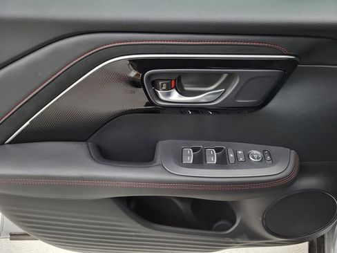 Used 2025 Acura ADX A-Spec image 16