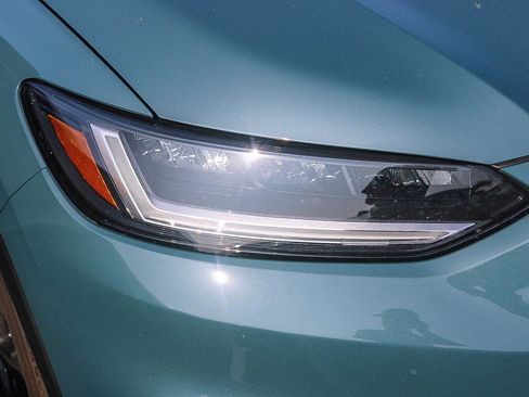 Used 2024 Honda HR-V Sport image 2