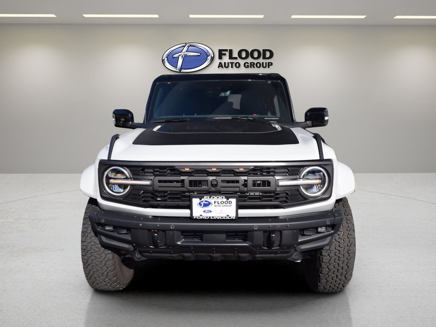 Used 2026 Ford Bronco Raptor AWD/4WD image 2