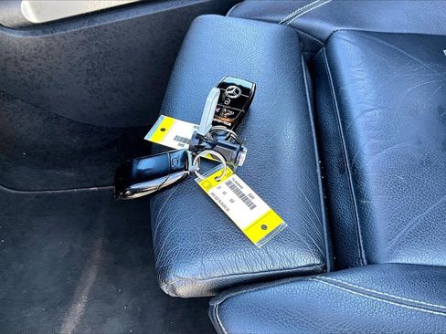 Used 2022 Mercedes-Benz GLB 35 AMG 4MATIC image 29