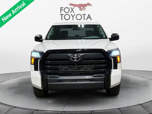Used 2024 Toyota Tundra SR w/ SR Tow Package AWD/4WD image 6