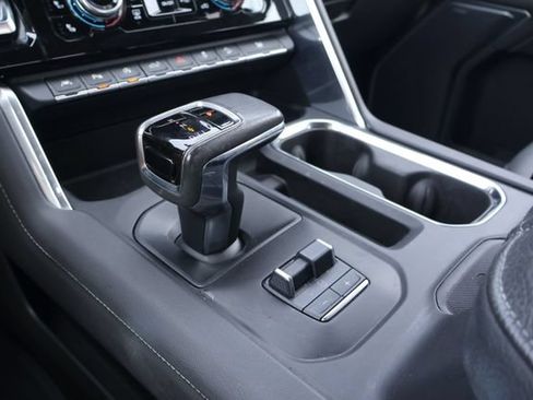 Used 2022 GMC Sierra 1500 Denali AWD/4WD image 15