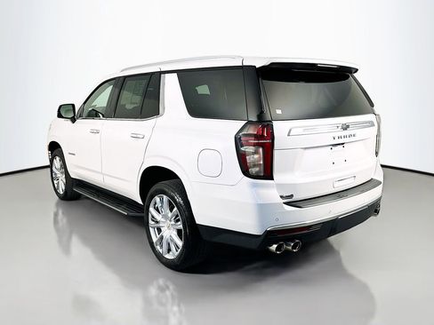Used 2021 Chevrolet Tahoe High Country w/ Premium Package AWD/4WD image 5