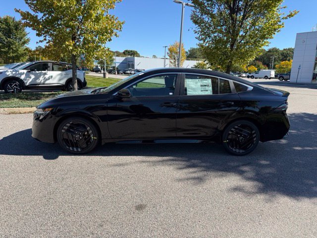 New 2027 Nissan Sentra SR w/ SR All Weather Package FWD image 11