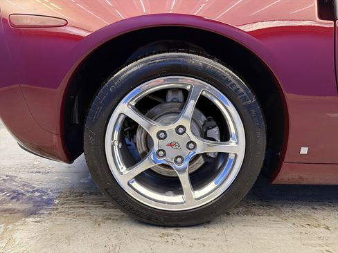 Used 2007 Chevrolet Corvette image 9