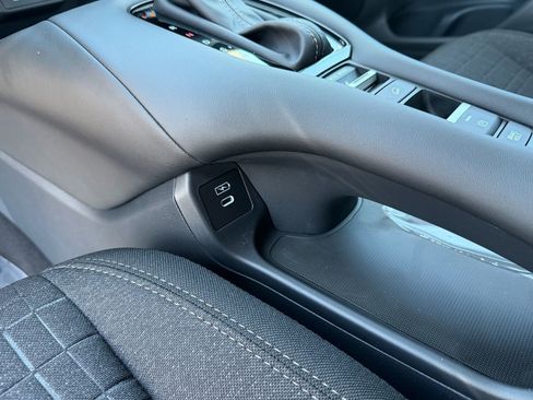 New 2026 Honda HR-V LX image 23