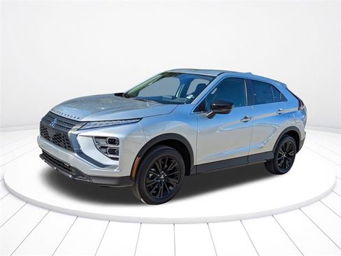 New 2026 Mitsubishi Eclipse Cross LE image 8