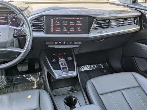 Used 2022 Audi Q4 e-tron Premium Plus AWD/4WD image 9