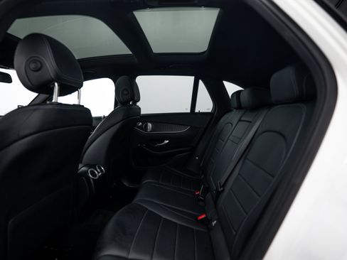 Used 2017 Mercedes-Benz GLC 300 4MATIC image 17