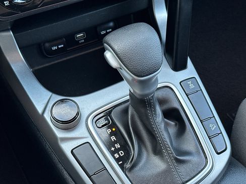 Used 2024 Kia Seltos LX image 21