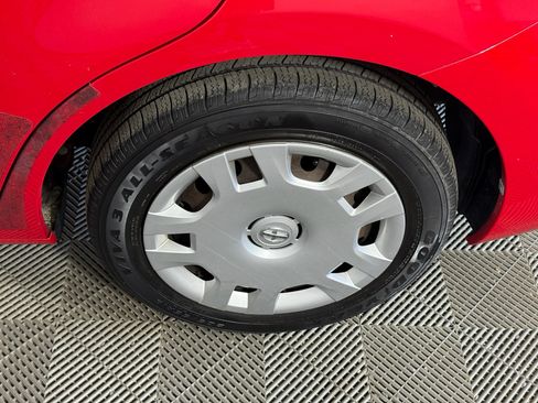 Used 2013 Scion xB image 9