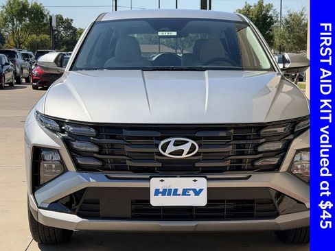 New 2026 Hyundai Tucson SE image 8